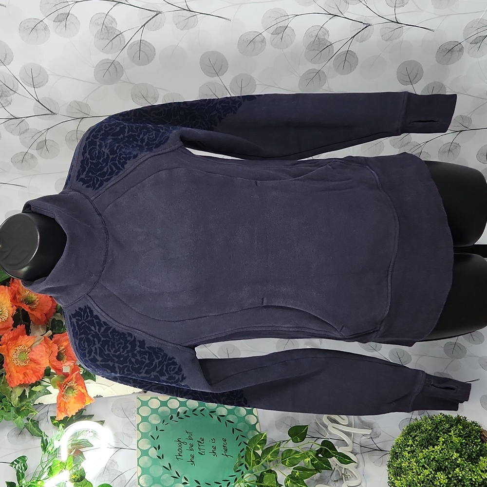 Lululemon Scuba Quarter-Zip Fleece Hoodie | Midnight Navy | Size 2 - Picture 3 of 10